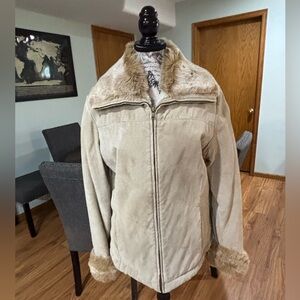 Women’s Jones New York Winter Warm Cream Leather Jacket w/ Faux Fur Trim Size M